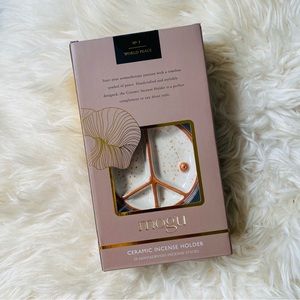 NWT CERAMIC INCENSE DISH